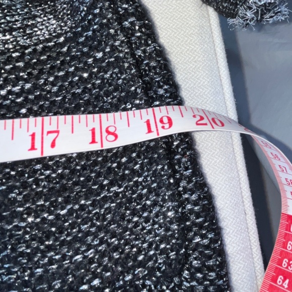 Zara (M) long, frayed-edge cardigan, with wrap tie, pockets & metallic threads - Picture 9 of 16